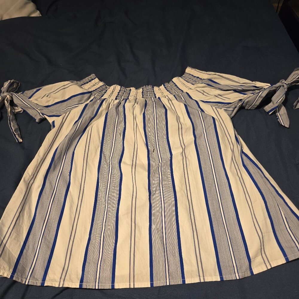Summer off shoulder top